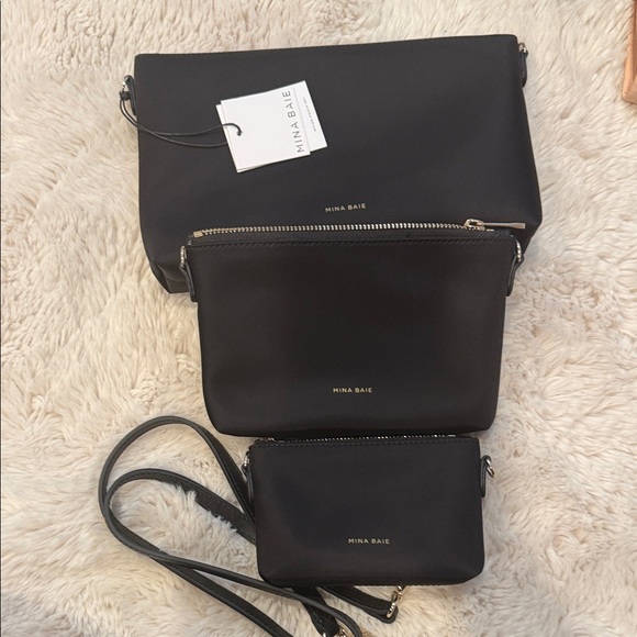 Mina Baie Black Nylon Crossbody Pouch Set - Picture 2 of 2